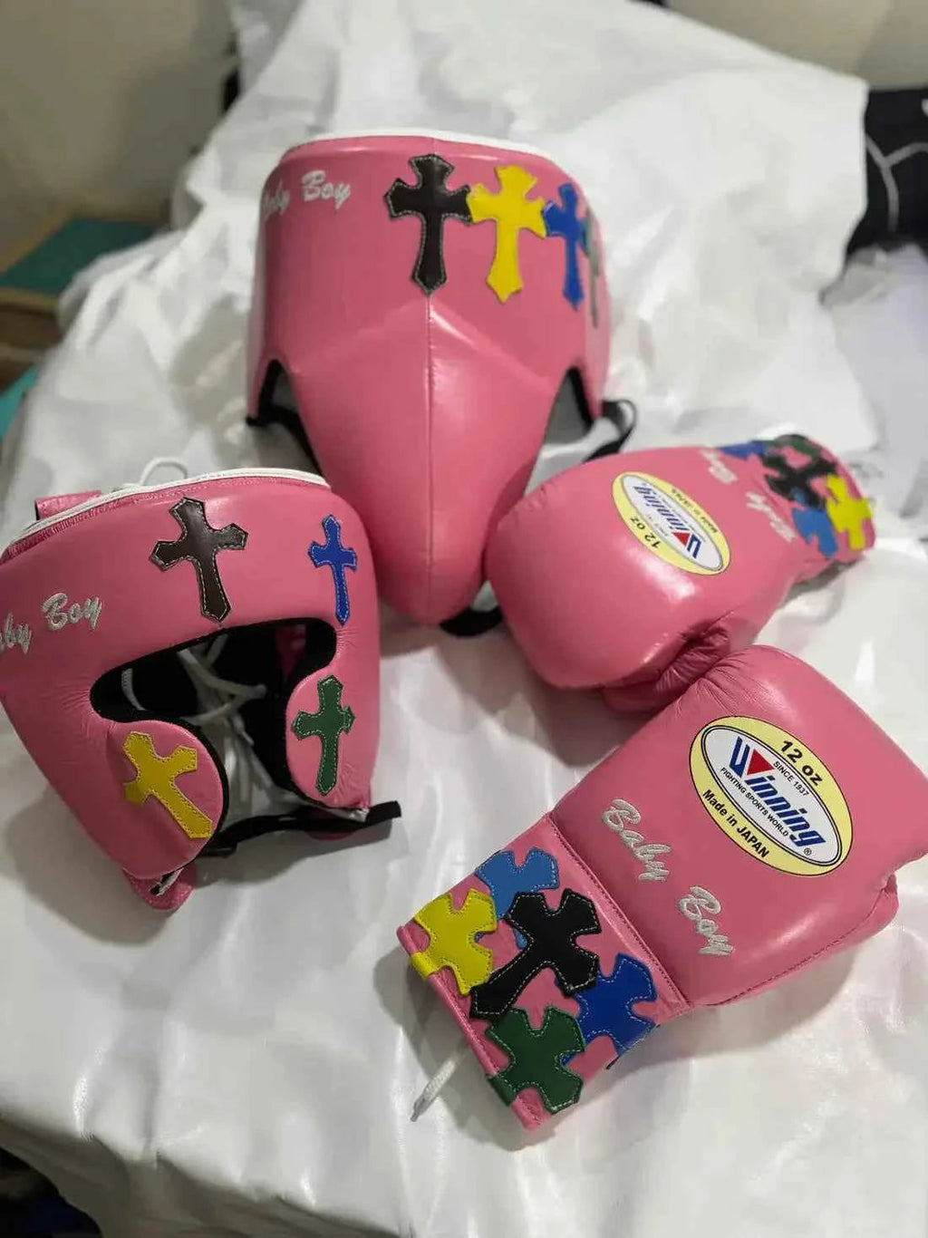 Winning Boxing Set Pink Chrome Heart Style Customizable