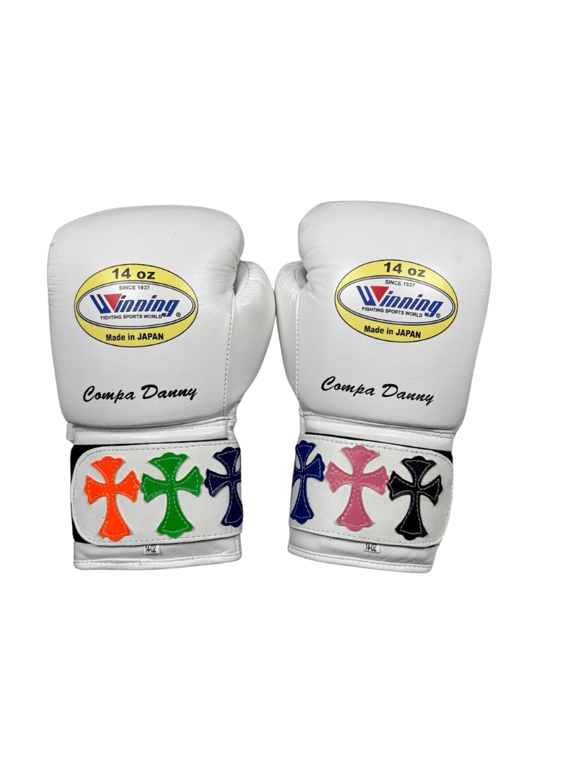 Winning Boxing Gloves White Chrome Heart Style Lace-Up