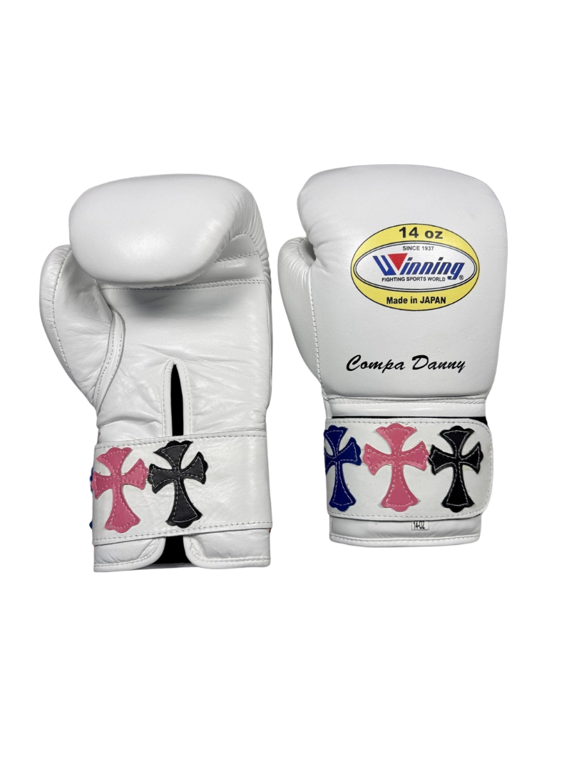 Winning Boxing Gloves White Chrome Heart Style Lace-Up