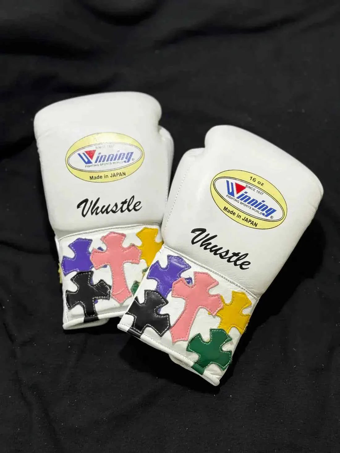 Winning Boxing Set White Chrome Heart Style Customizable