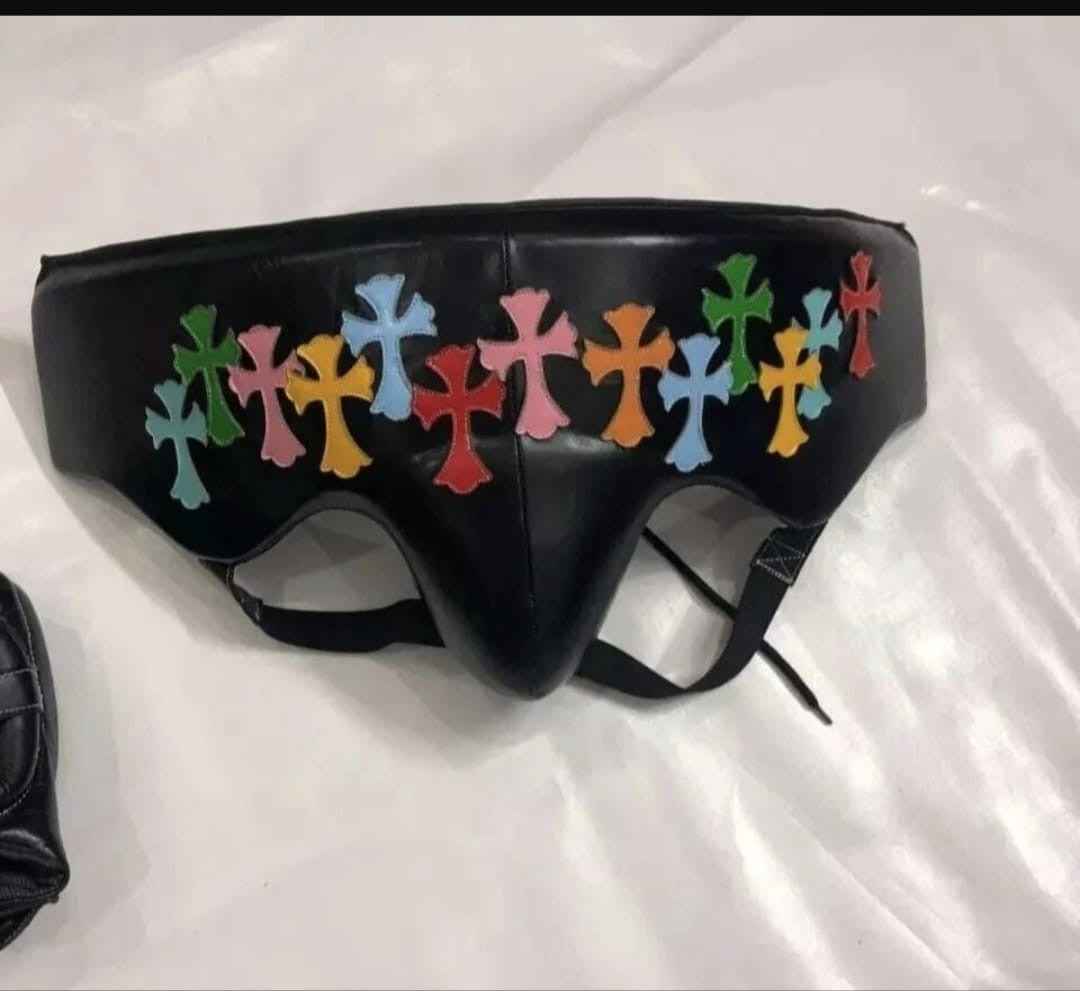 Winning Boxing Set Black Chrome Heart Style Sparring Set
