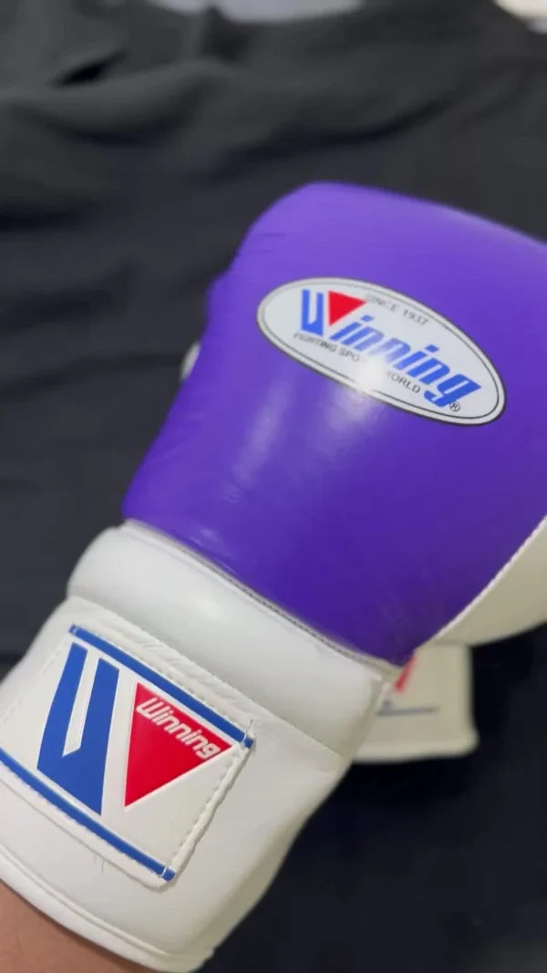 Winning Boxing Gloves Purple/White Sparring