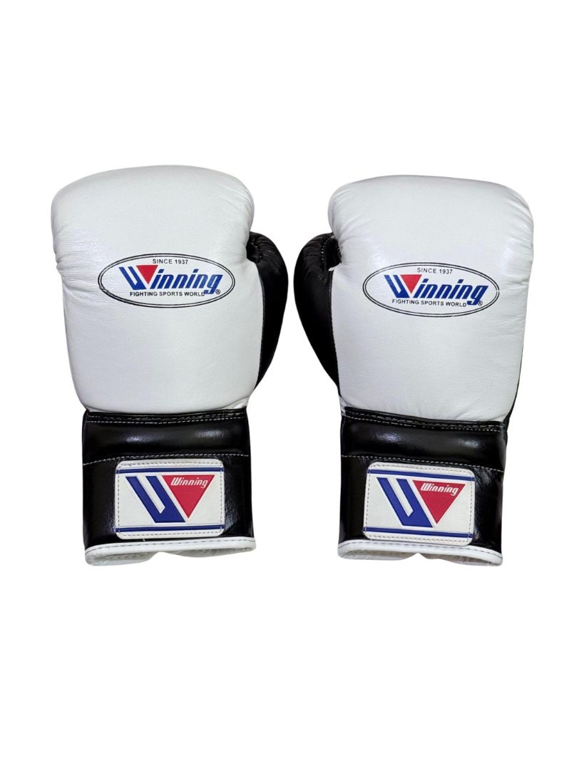 Winning Boxing Gloves White/Black Lace-Up