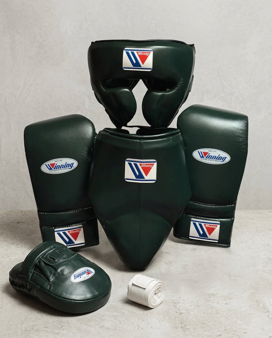 Winning Boxing Set Green Leather