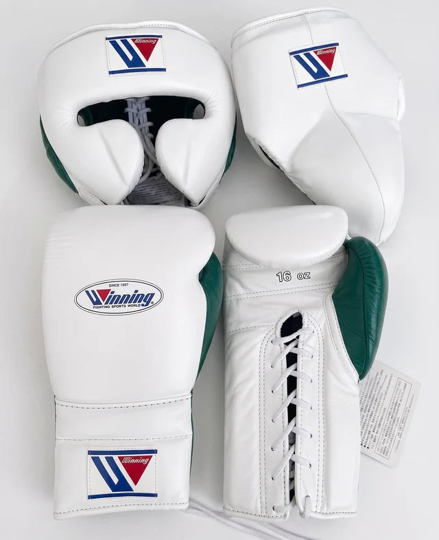 Winning Boxing Set White/Green Leather
