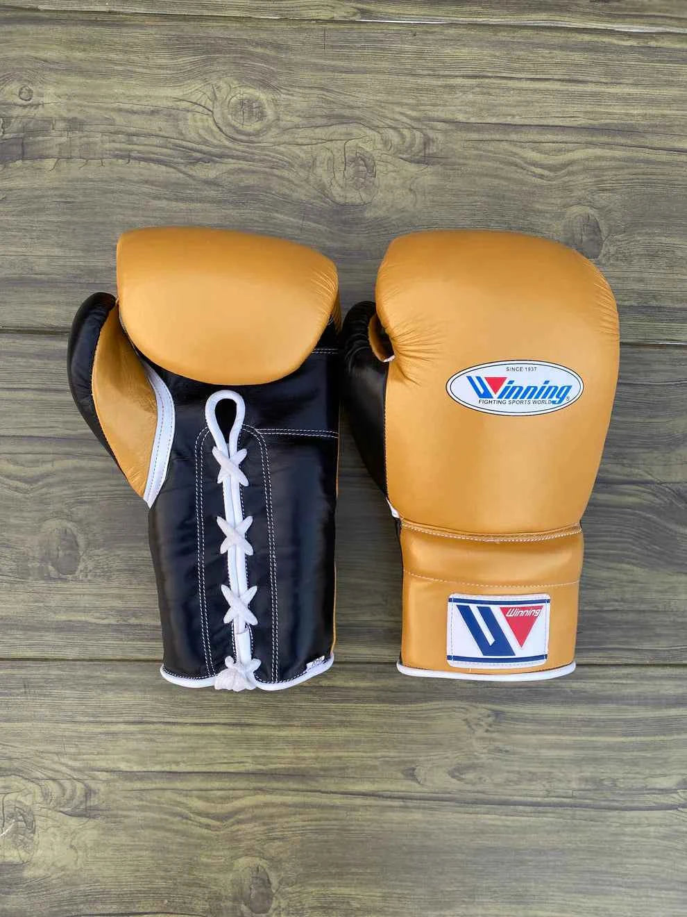 Winning Boxing Set Gold/Black Leather