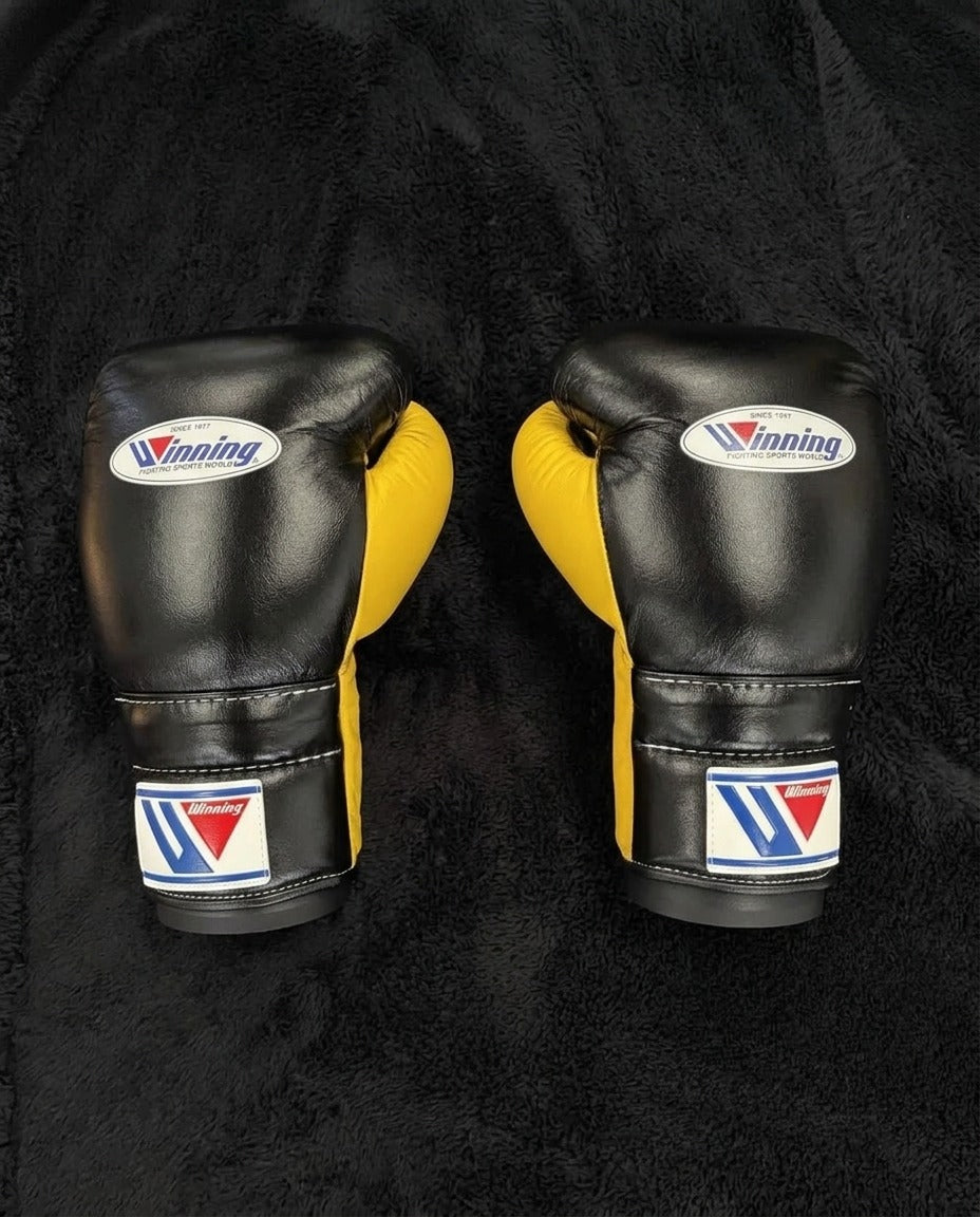 Winning Boxing Set Black/Yellow Leather