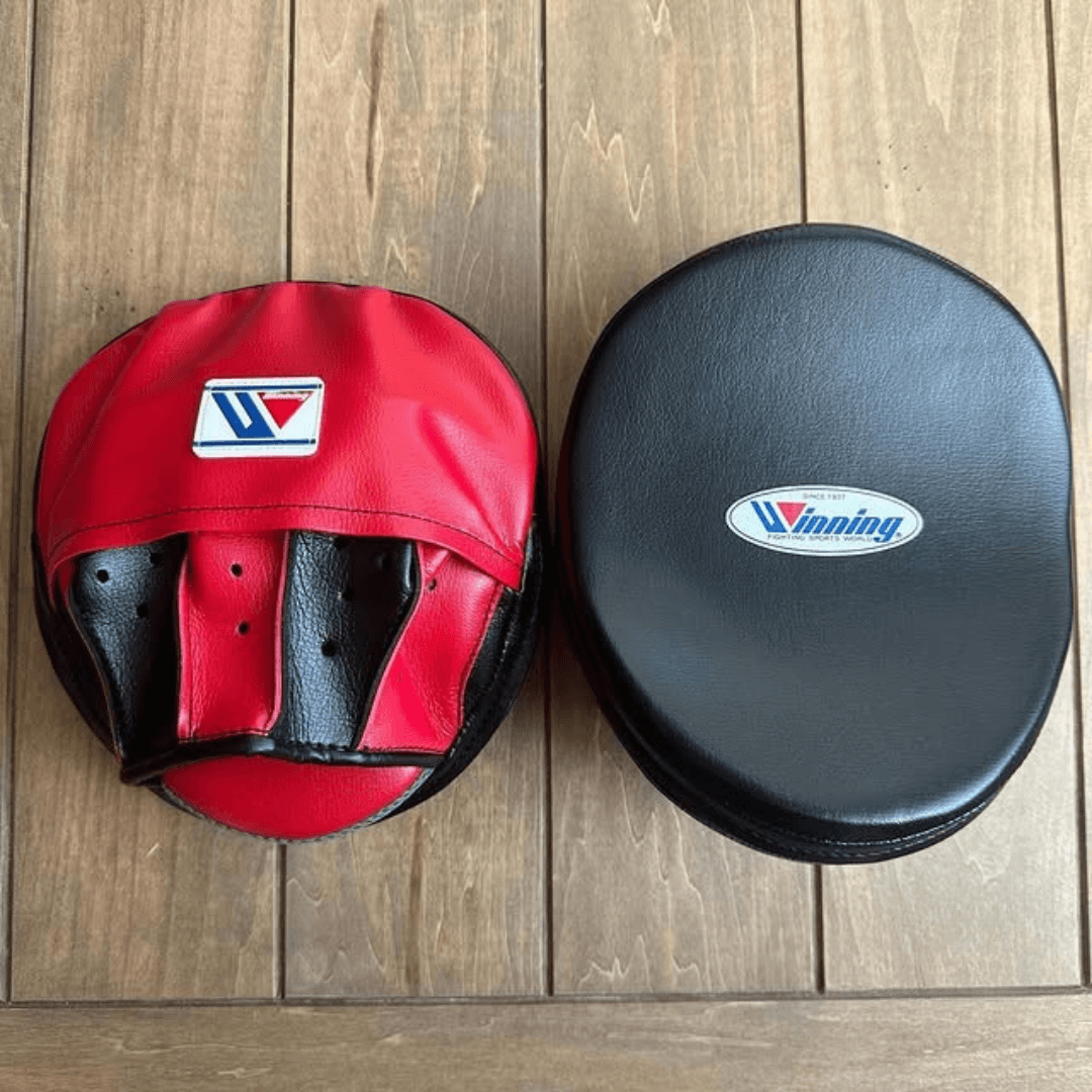 Winning Boxing Punching Mitts Black/Red Custom