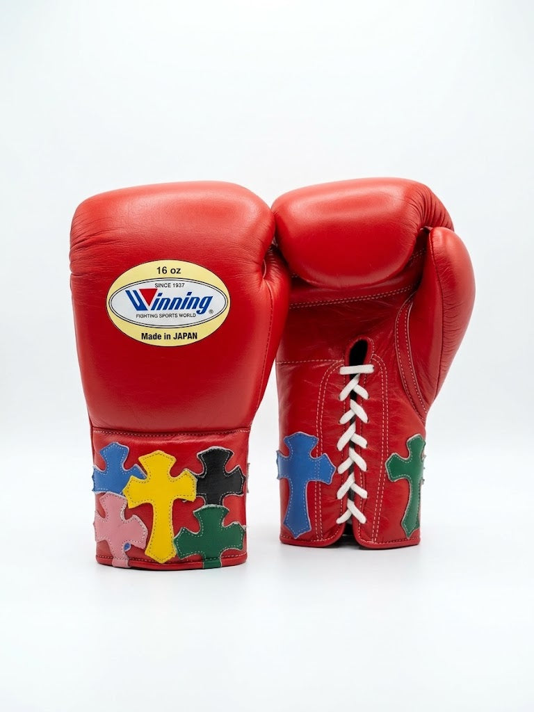Winning Boxing Gloves Red Lace-Up