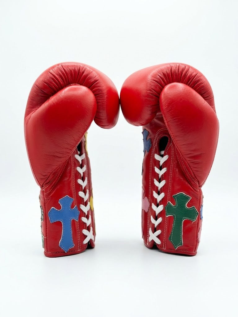 Winning Boxing Gloves Red Lace-Up