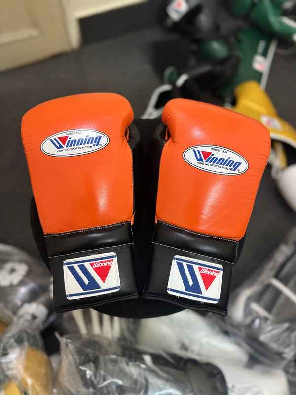 Winning Boxing Gloves Orange/Black Customization