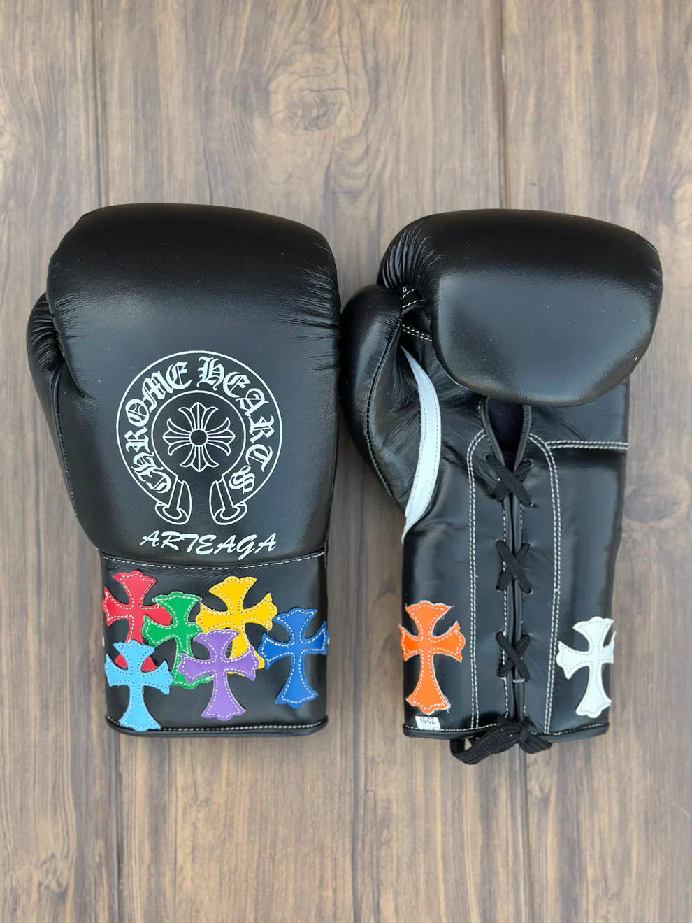 Winning Boxing Gloves Black Chrome Heart Style Custom