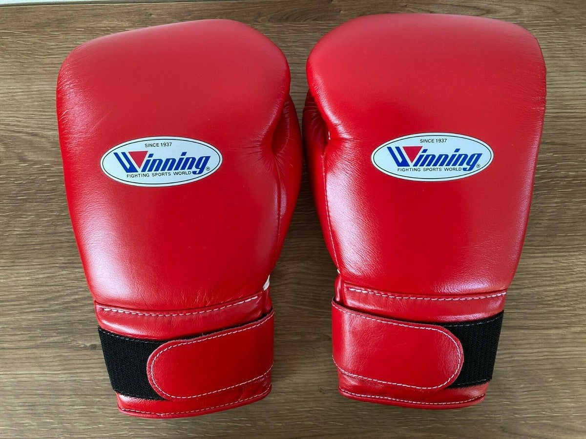 Winning Boxing Gloves Red Sparring