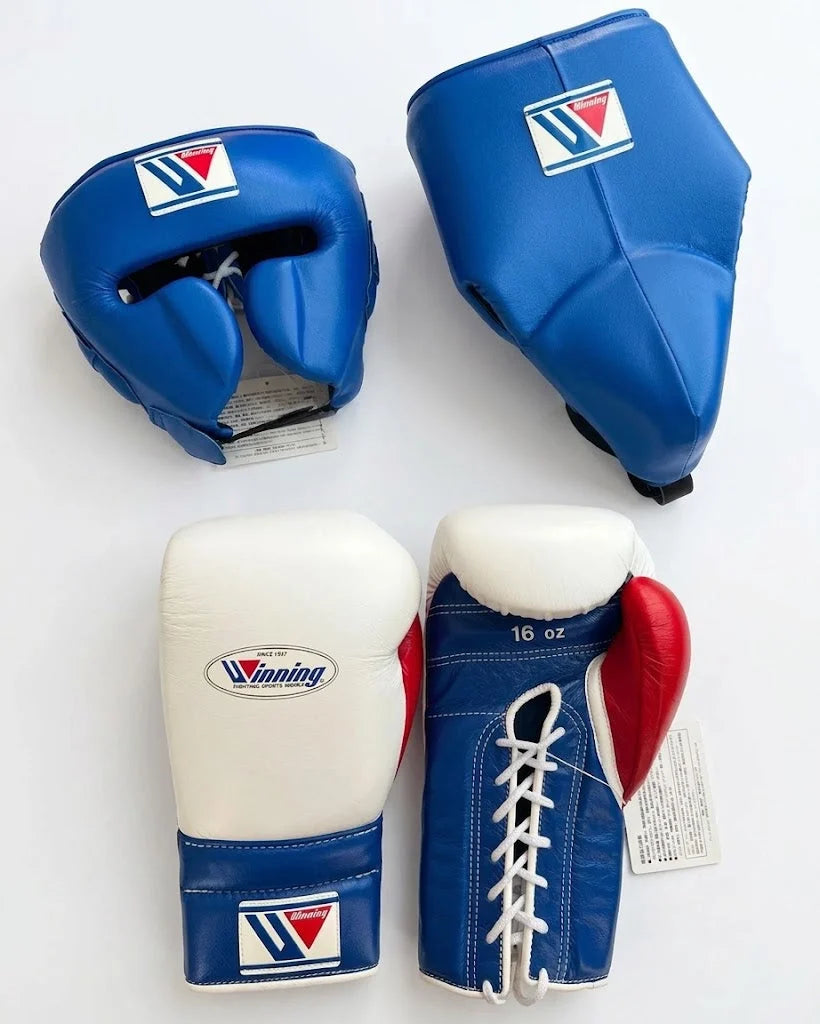Winning Boxing Set Blue/White/Red Leather